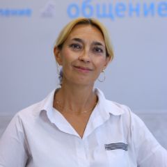 Устюжина Лариса